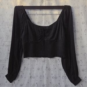 Hollister Black Long-Sleeve Tie-Front Smocked V-Neck Crop Top